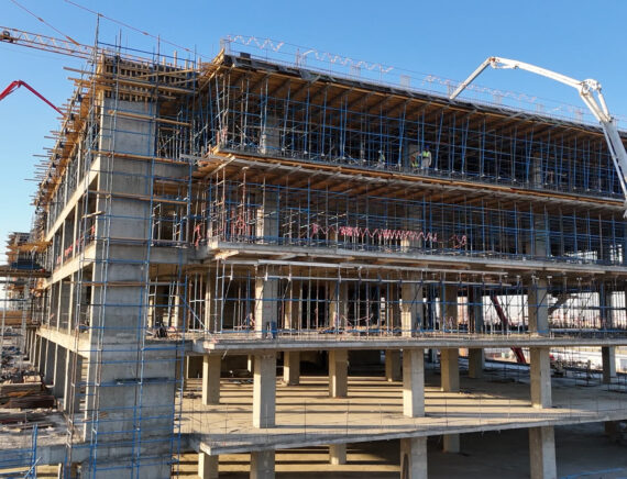 DJI_20250707055926_0001_D.00_13_19_47.Still052 1